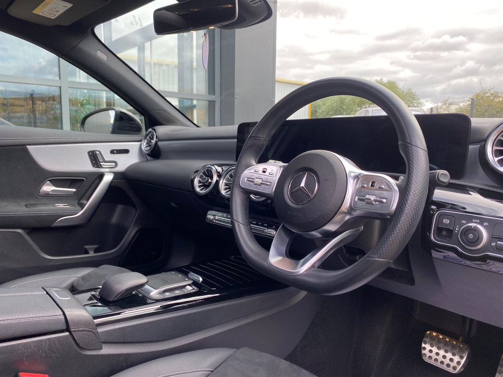 Mercedes-Benz A Class 1.3 Amg Line Edition Premium Plus 7G-dct Euro 6 #4