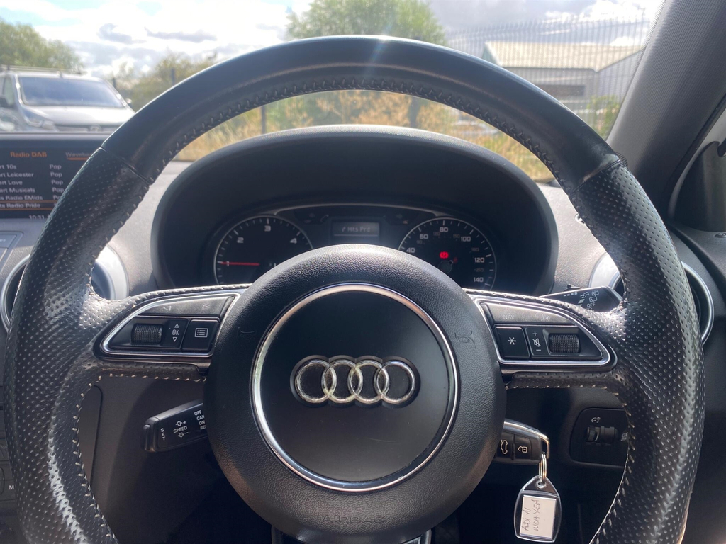 Audi A1 1.4 Tfsi S Line Style Edition Euro 5 Ss White #12