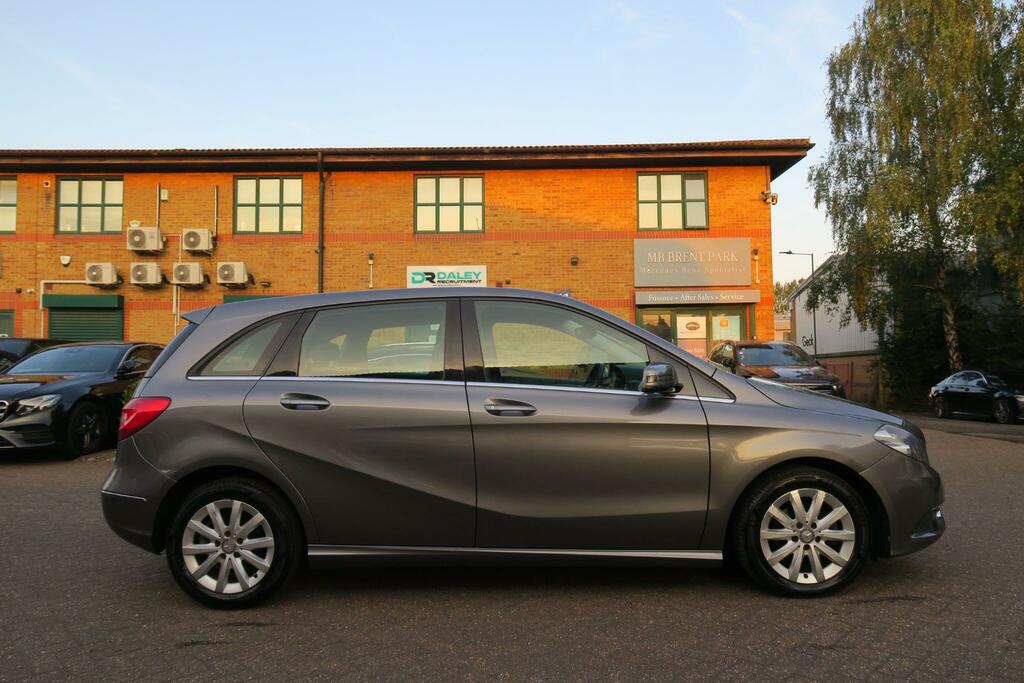 Mercedes-Benz B Class Sport Black #7