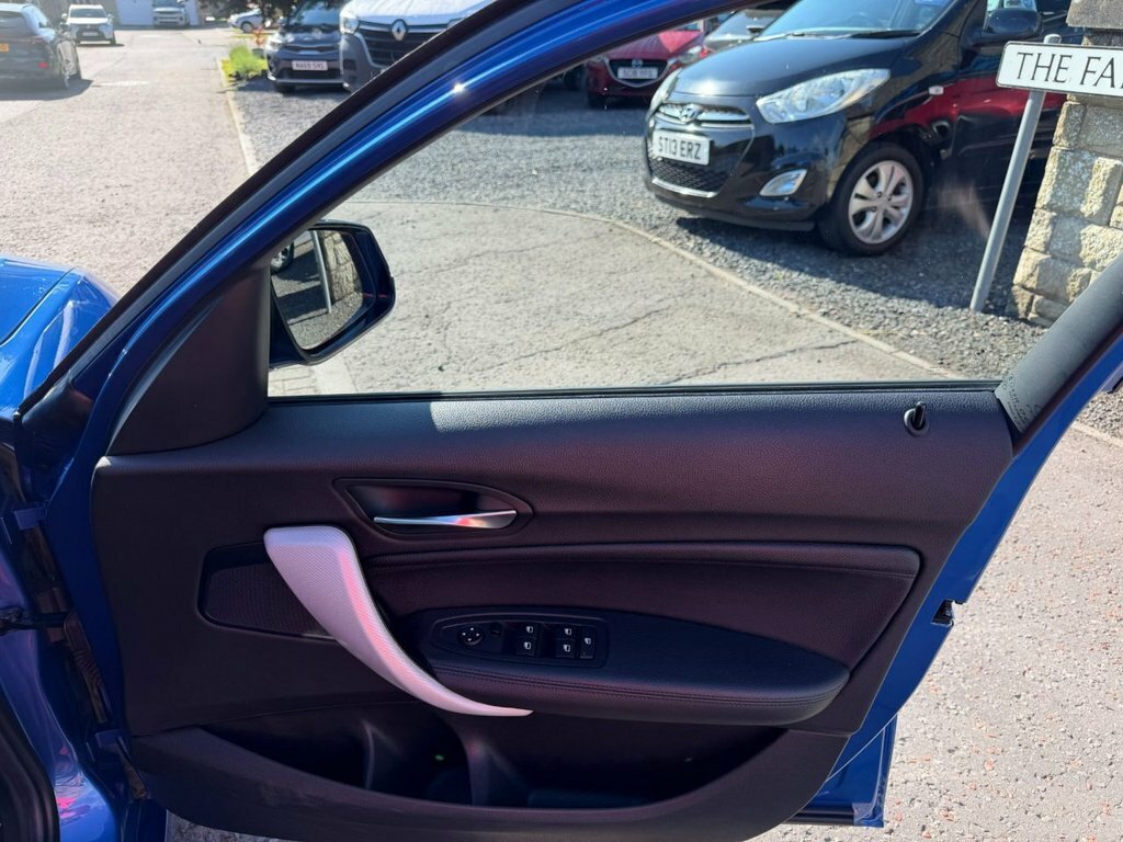 BMW 1 Series 116D M Sport Blue #18
