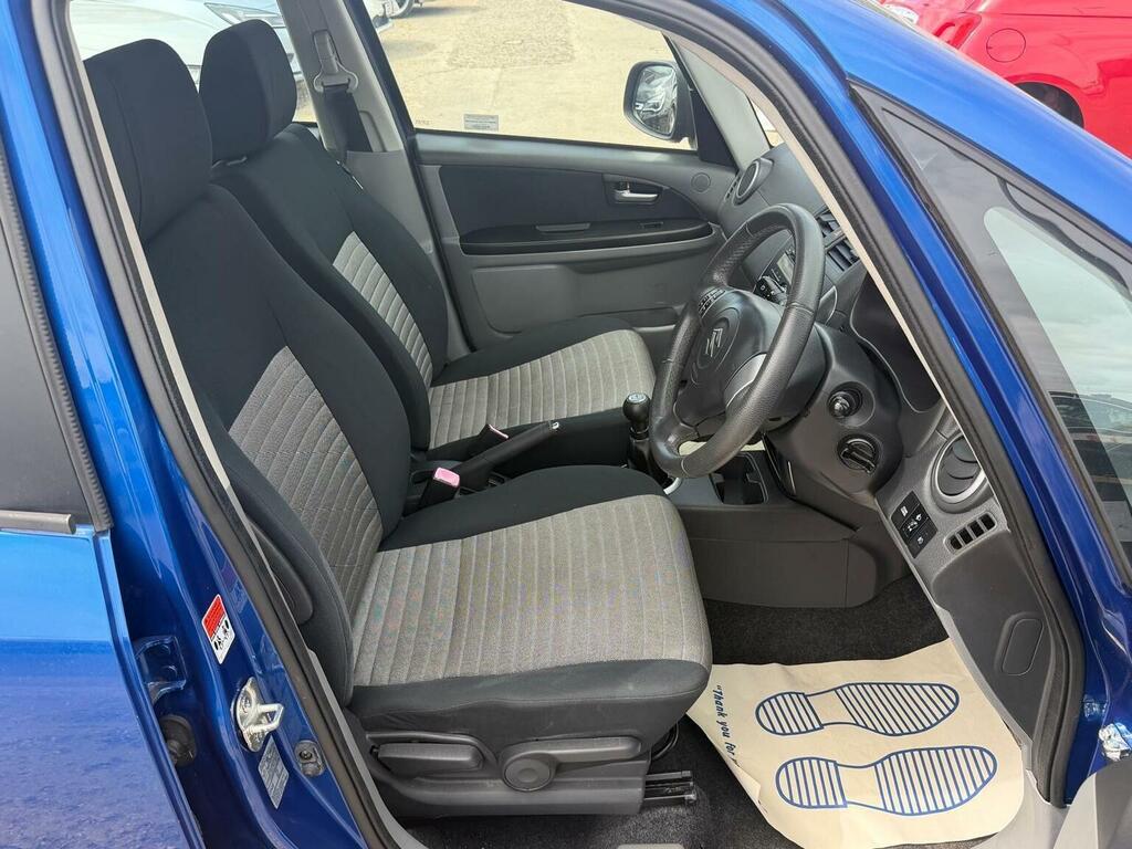 Suzuki SX4 Hatchback Grey #9
