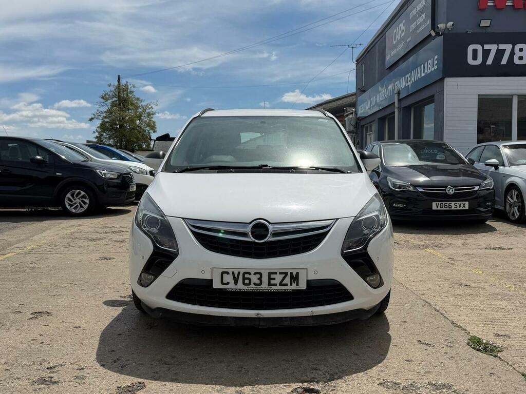 Vauxhall Zafira Tourer 2.0 Cdti Exclusiv Euro 5 White #2