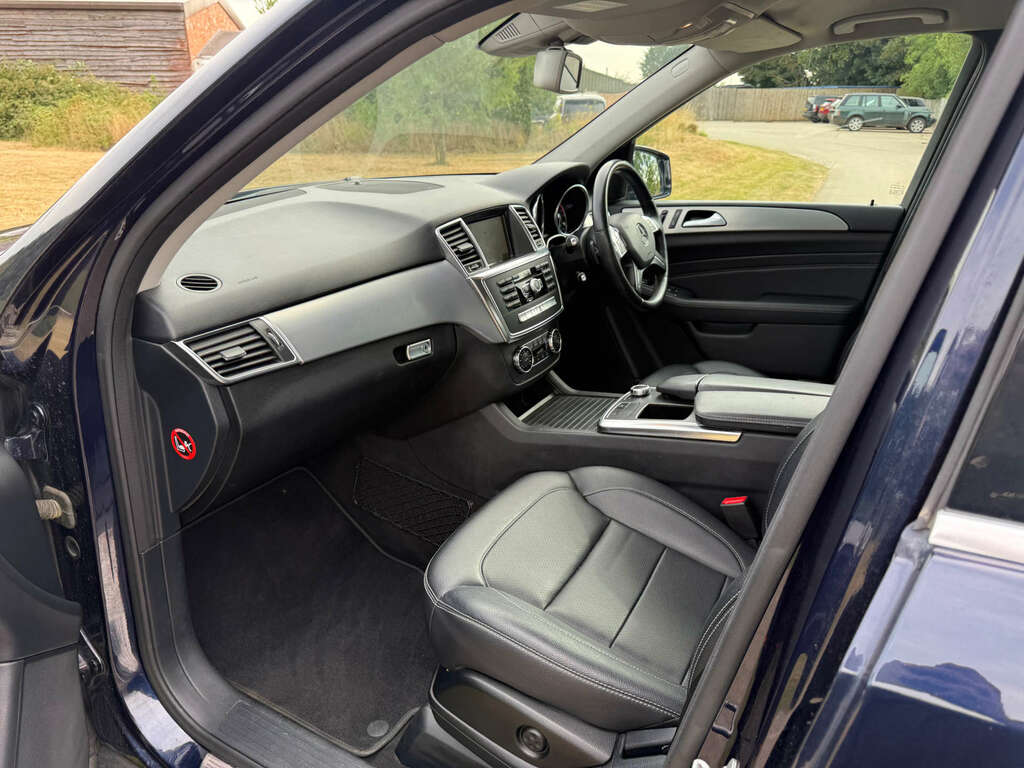 Mercedes-Benz M Class 2.1 Ml250 Se Bluetec 4Wd Blue #5