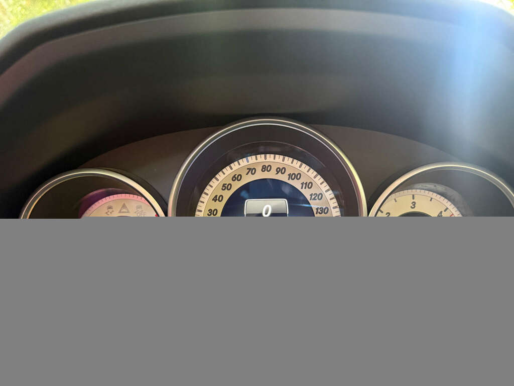 Mercedes-Benz E Class 2.1 E220 Amg Line Bluetec Grey #2