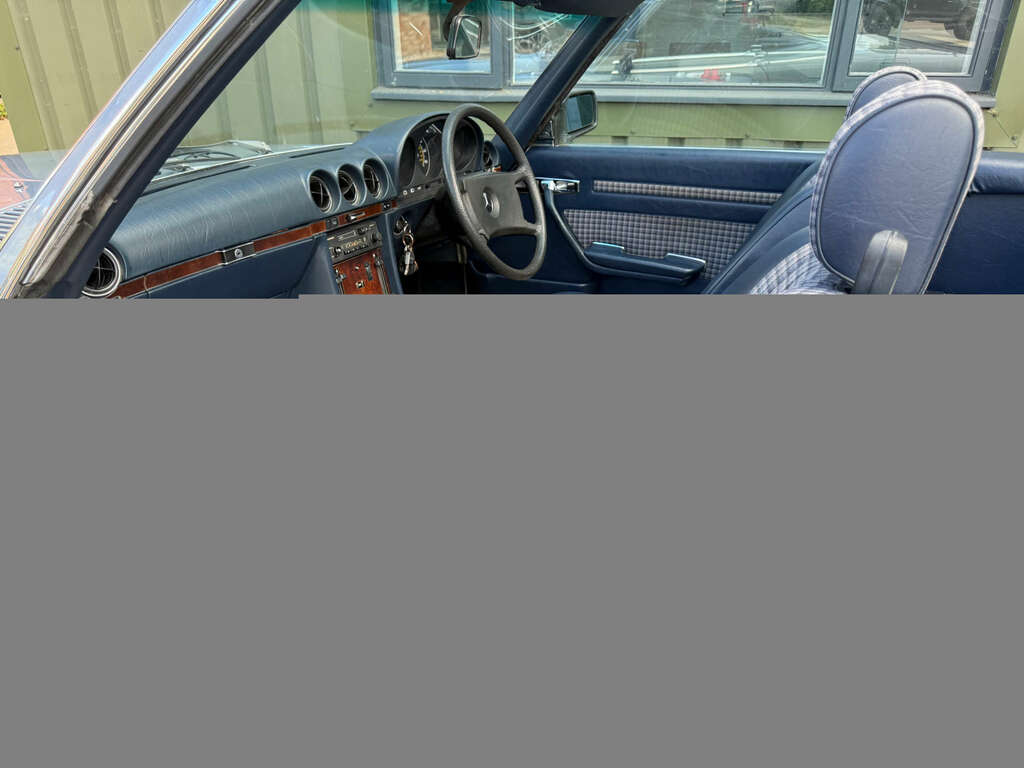 Mercedes-Benz 500 V8 Blue #4