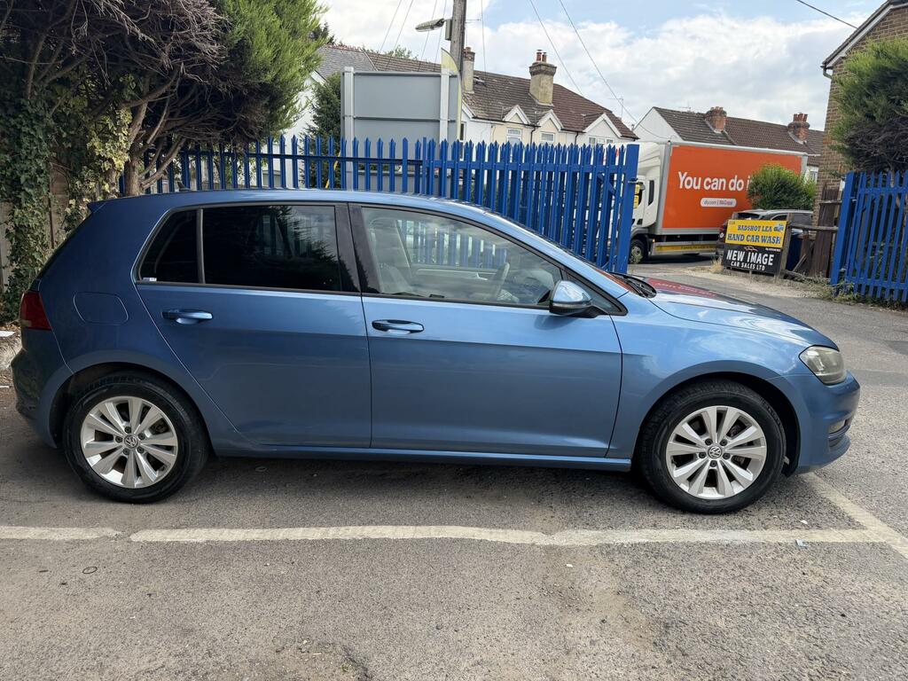 Volkswagen Golf 1.2 Tsi Bluemotion Tech S Hatchback Dsg Blue #4