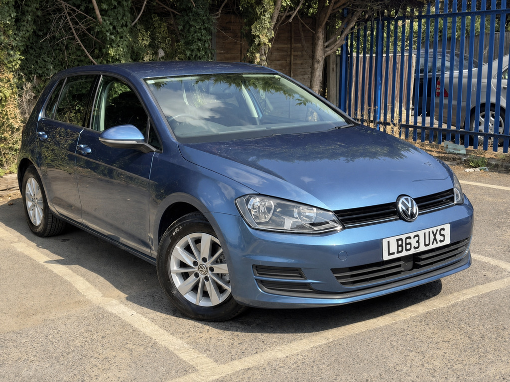 Volkswagen Golf 1.2 Tsi Bluemotion Tech S Hatchback Dsg LB63UXS Blue