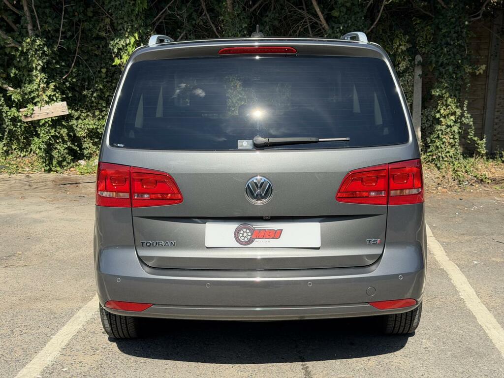 Volkswagen Touran 2015 15 Se Silver #35