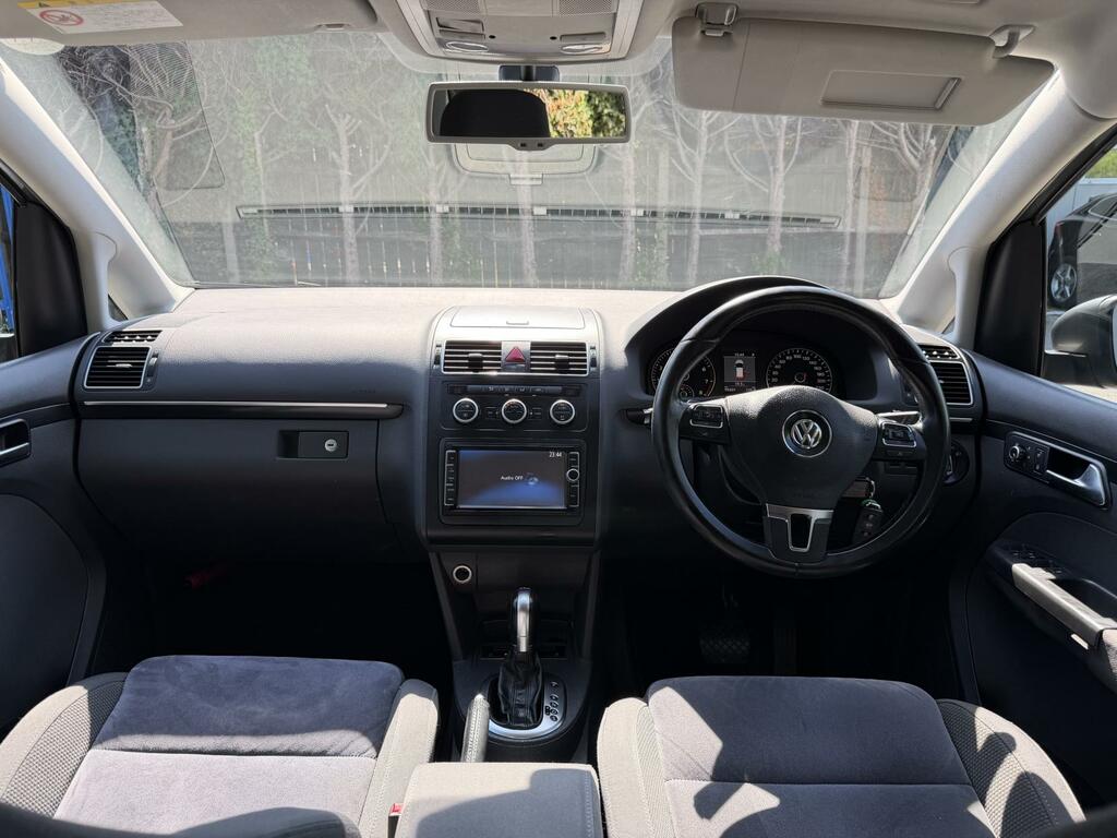 Volkswagen Touran 2015 15 Se Silver #20