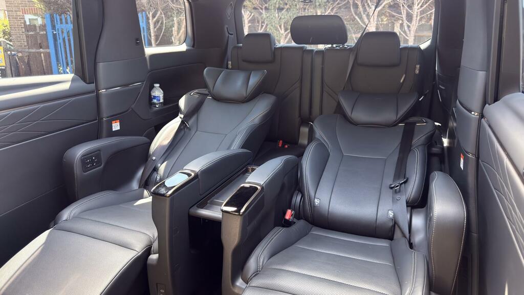 Toyota Alphard Petrol #43