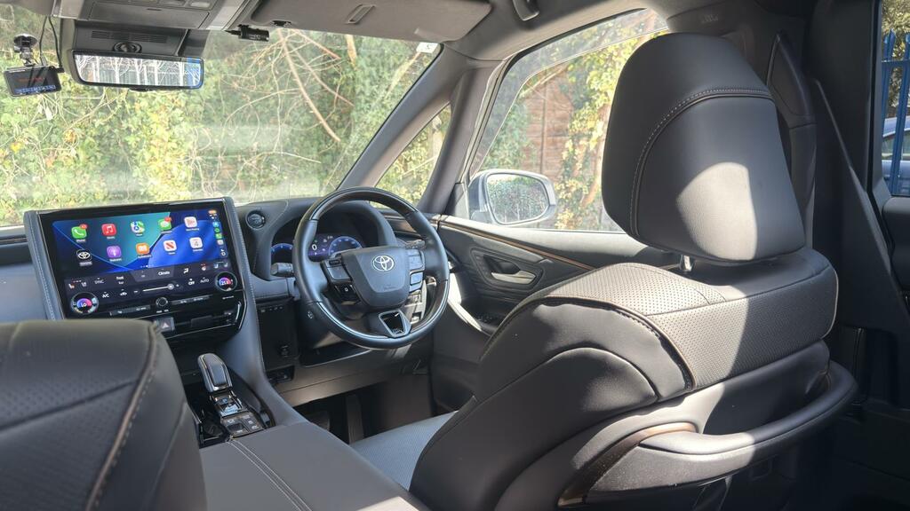 Toyota Alphard Mpv Black #25
