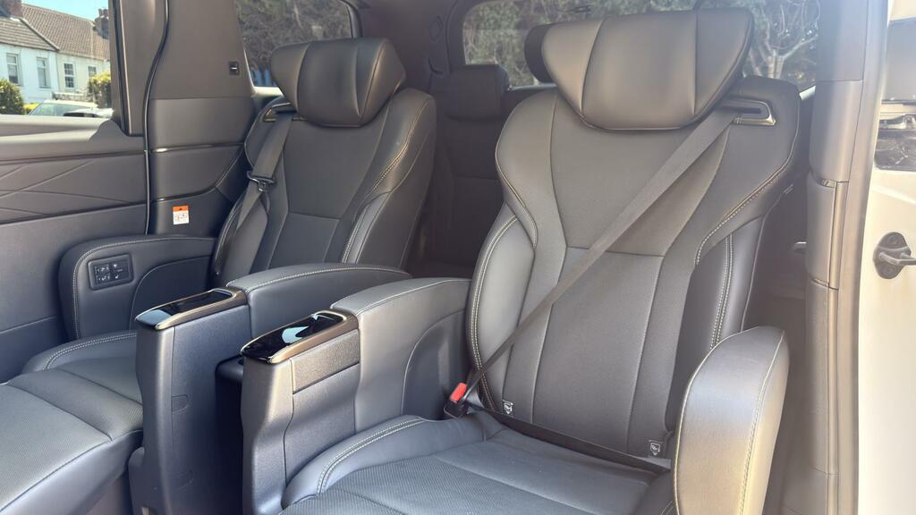 Toyota Alphard Mpv Black #34