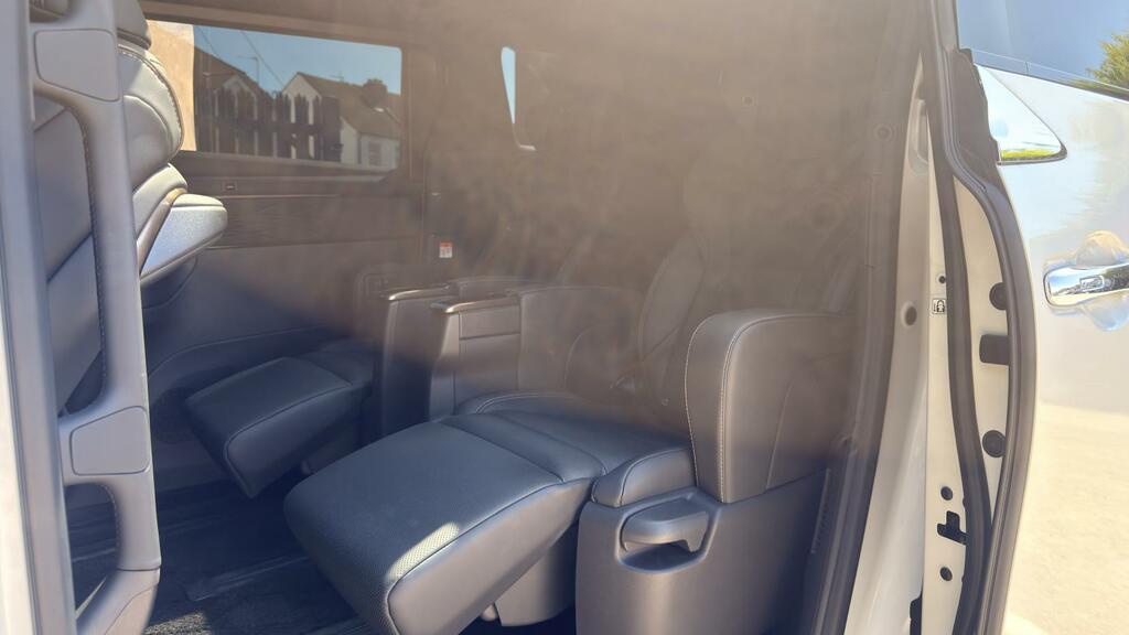 Toyota Alphard Mpv Black #45