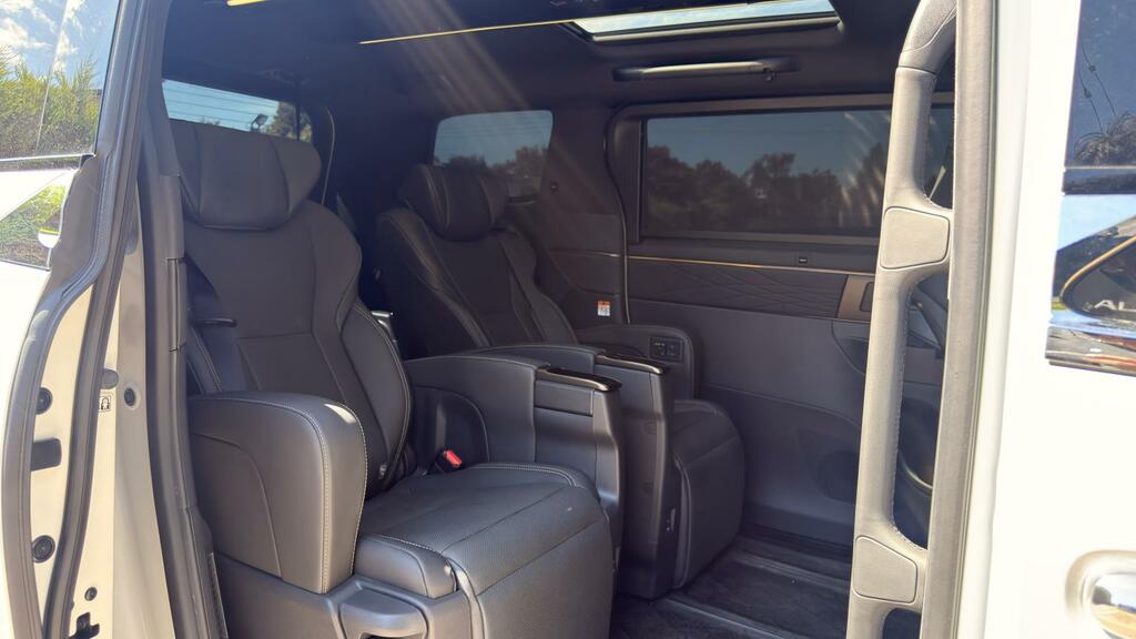 Toyota Alphard Mpv Black #52
