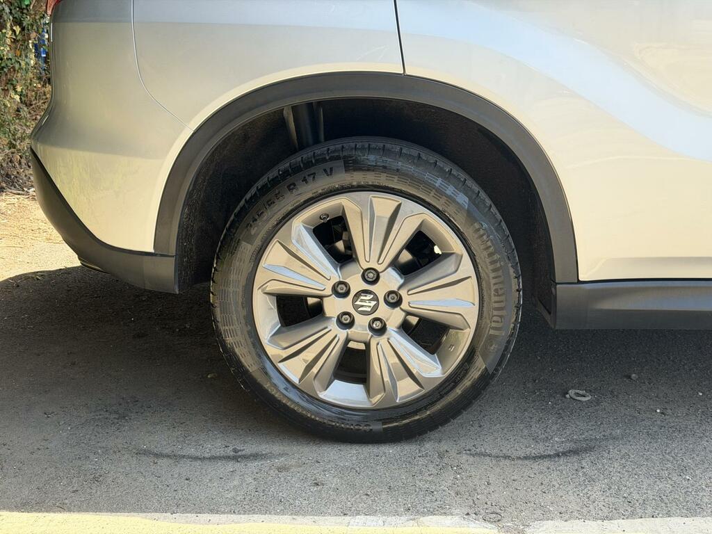 Suzuki Vitara Sz-t Silver #5