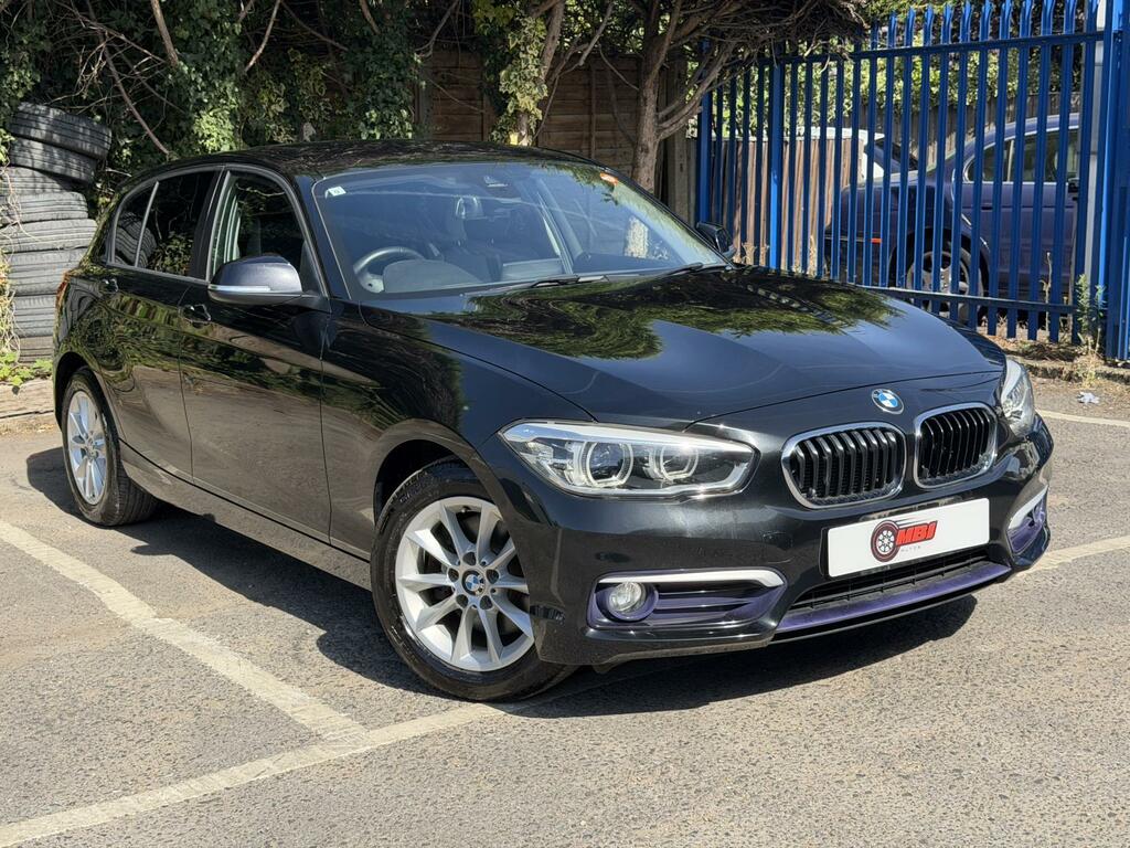 BMW 1 Series 1.5 118I Sport Euro 6 Ss Red #1
