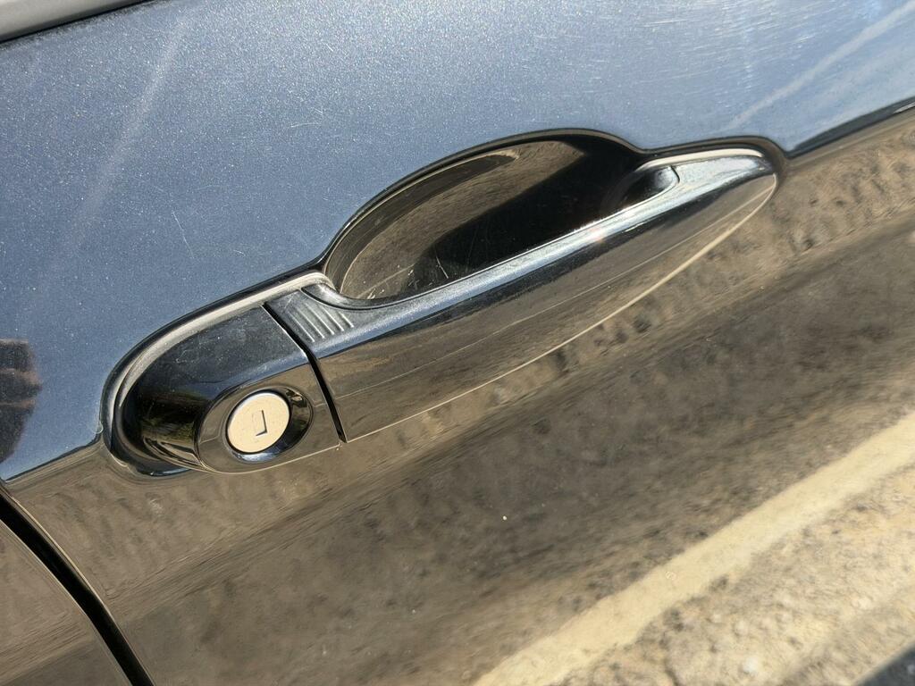 BMW 1 Series 1.5 118I Sport Euro 6 Ss Red #24