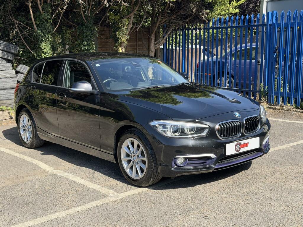 BMW 1 Series 1.5 118I Sport Euro 6 Ss Red #2