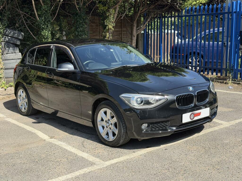 BMW 1 Series 1.6 116I Se Hatchback Euro 6 S S Black #4