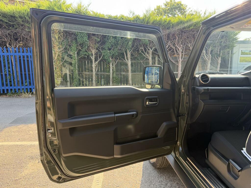 Suzuki Jimny 1.5L Null Black #13