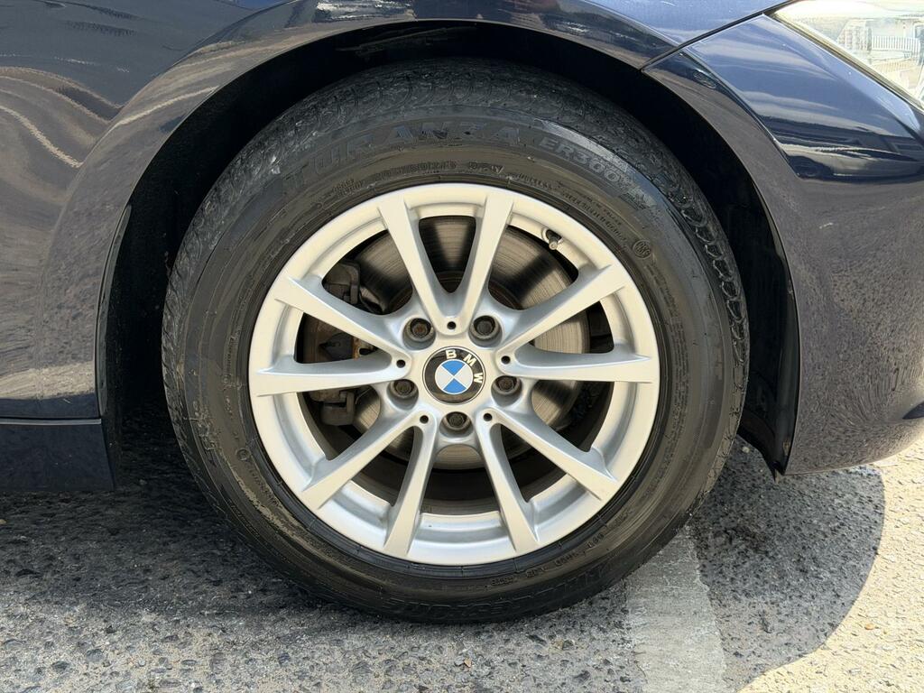 BMW 3 Series Sport  #5