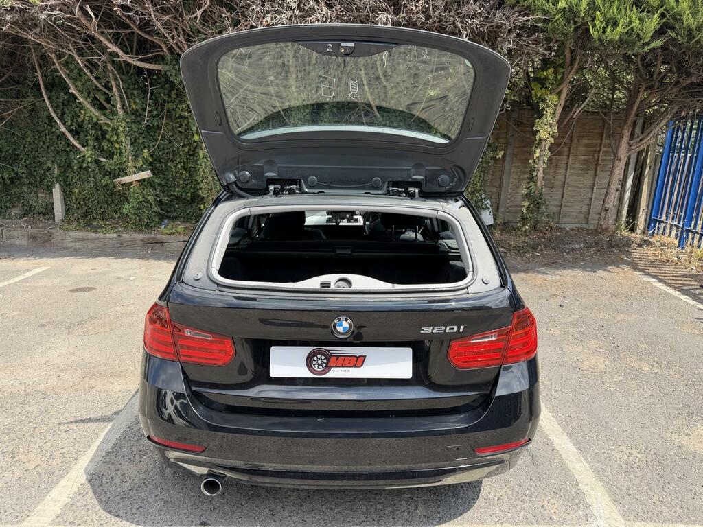 BMW 3 Series 320D Efficientdynamics White #48
