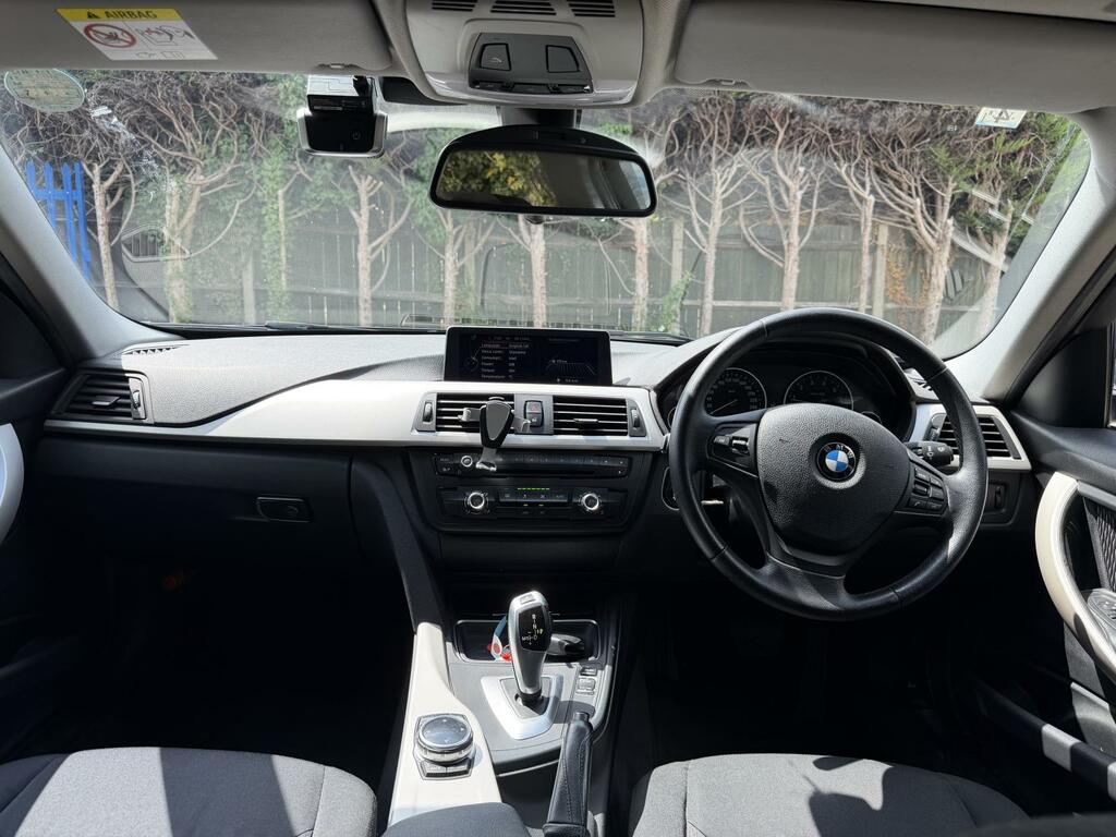 BMW 3 Series 320D Efficientdynamics White #26