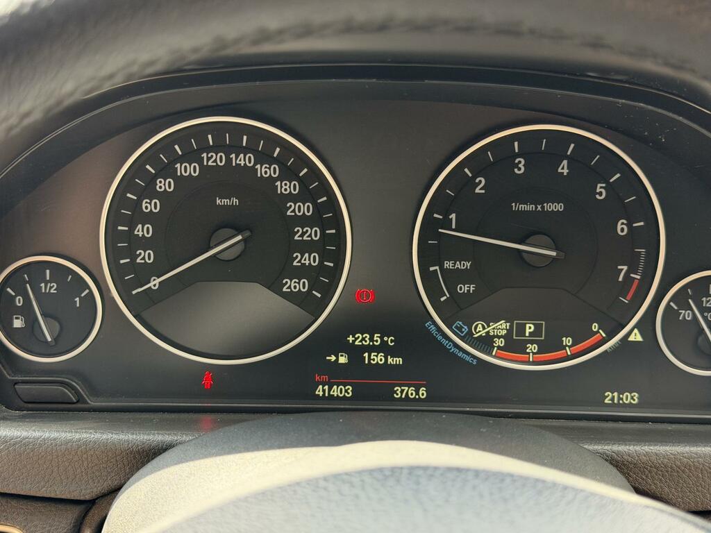 BMW 3 Series 320D Efficientdynamics White #34