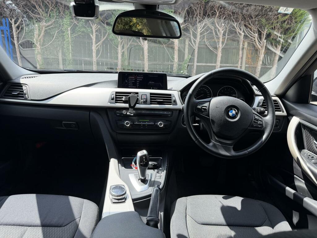 BMW 3 Series 320D Efficientdynamics White #25