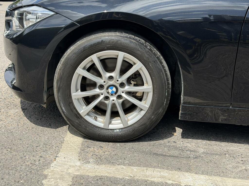 BMW 3 Series 320D Efficientdynamics White #13