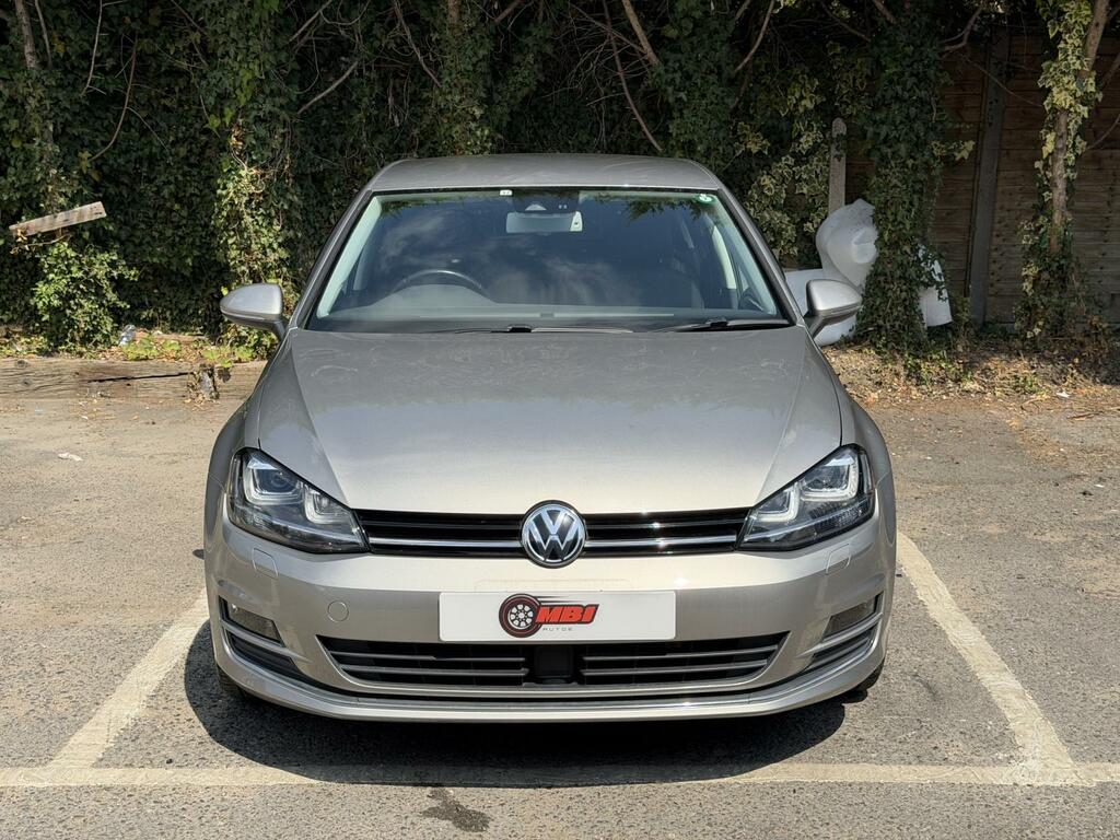 Volkswagen Golf Hatchback Silver #5