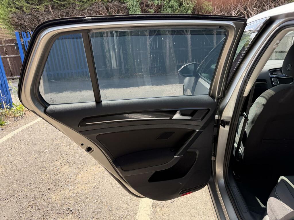 Volkswagen Golf Hatchback Silver #16