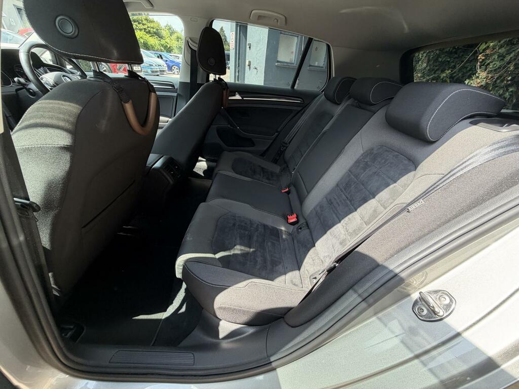 Volkswagen Golf Hatchback Silver #15