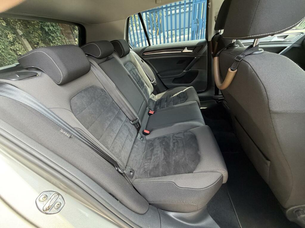 Volkswagen Golf Hatchback Silver #17