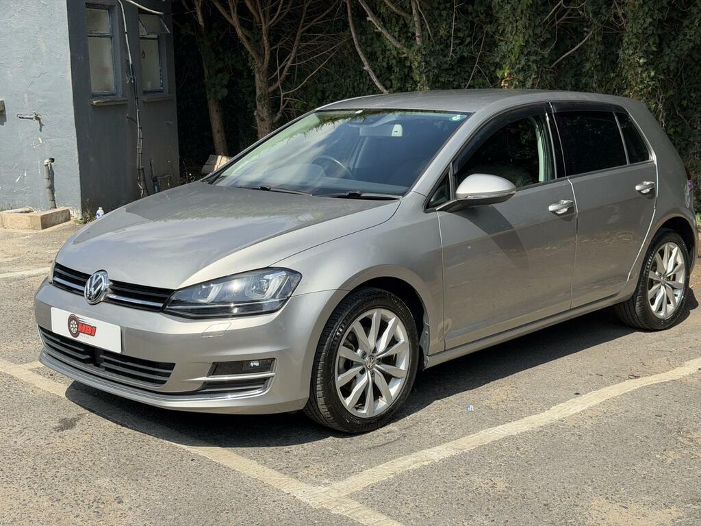 Volkswagen Golf Hatchback Silver #8
