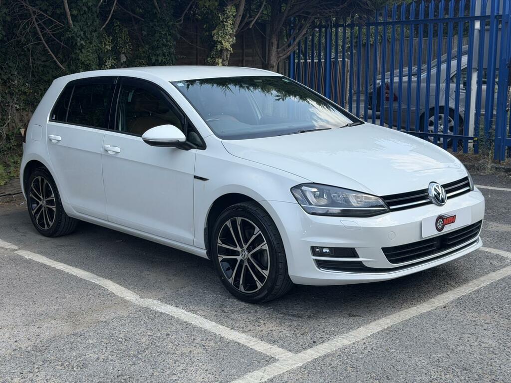 Volkswagen Golf 1.4 Tsi Bluemotion Tech Match Hatchback White #4