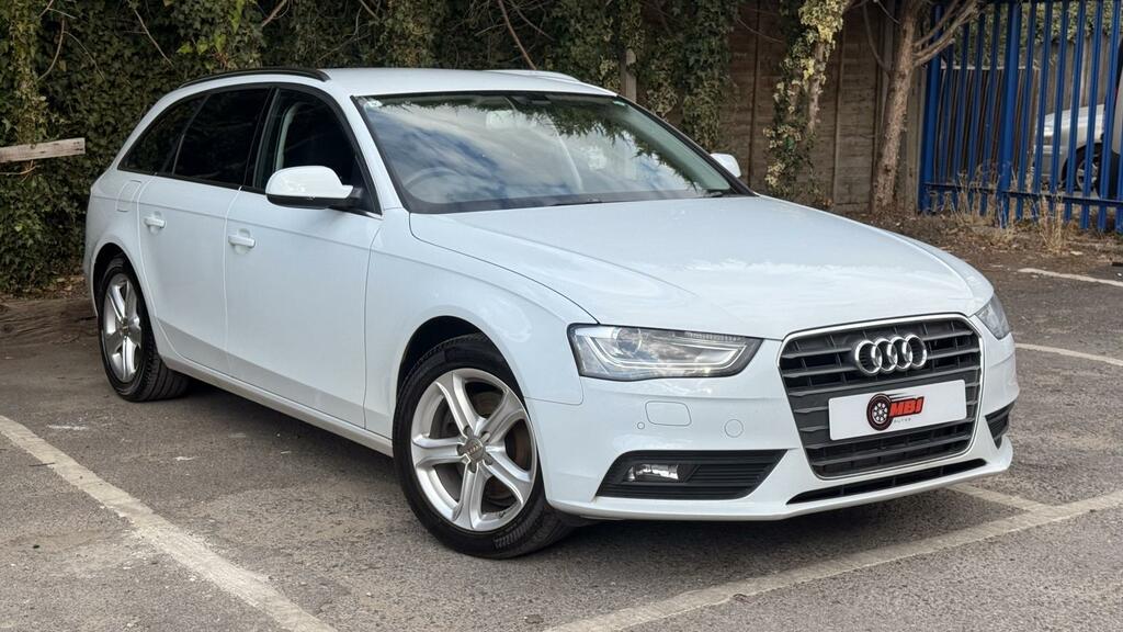 Audi A4 Avant Se White