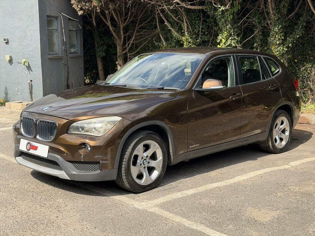 BMW X1 Estate Grey #11