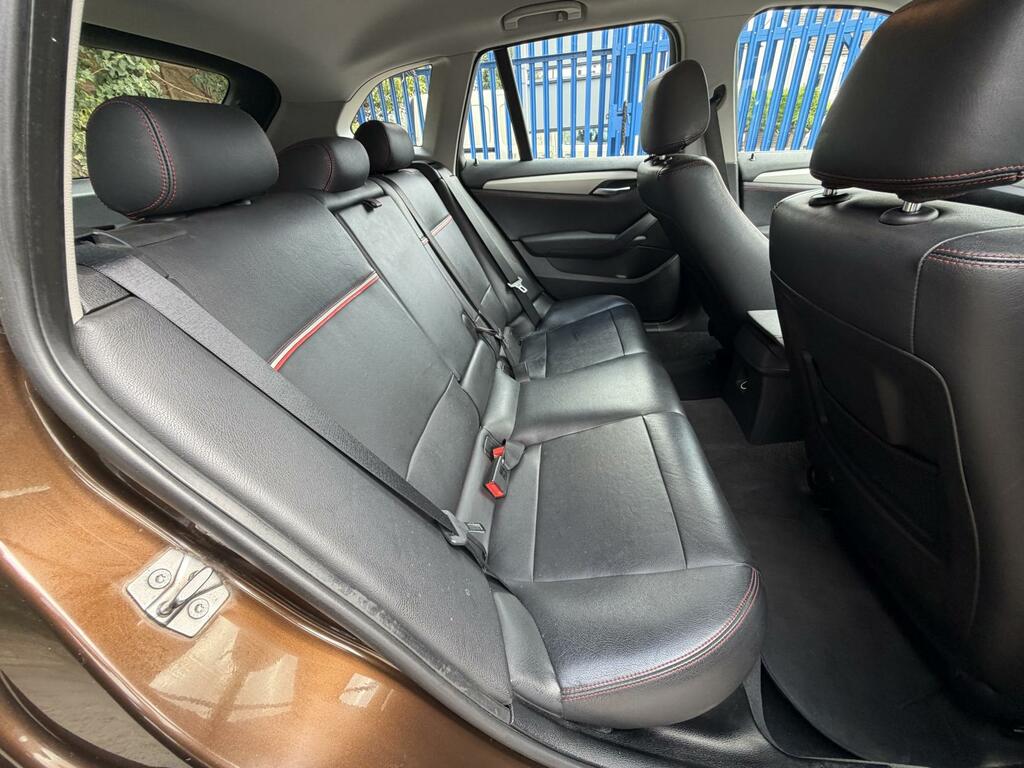 BMW X1 Estate Grey #18