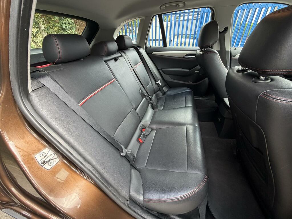 BMW X1 Estate Grey #19