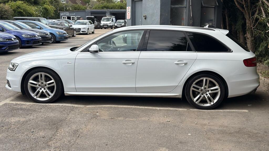 Audi A4 Avant S Line White #3