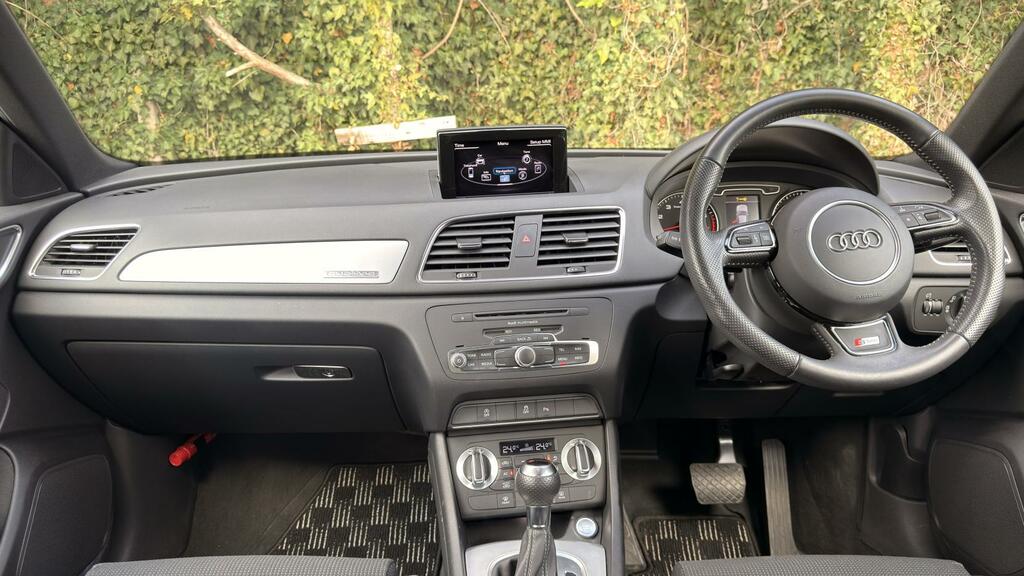 Audi Q3 2.0 Tdi Quattro S Line Black #10