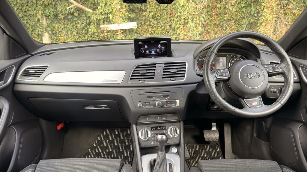 Audi Q3 2.0 Tdi Quattro S Line Black #11