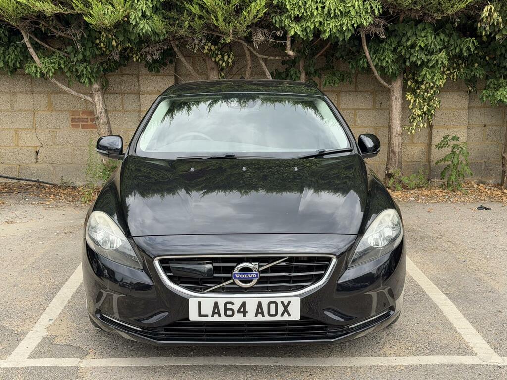 Volvo V40 Se Black #4