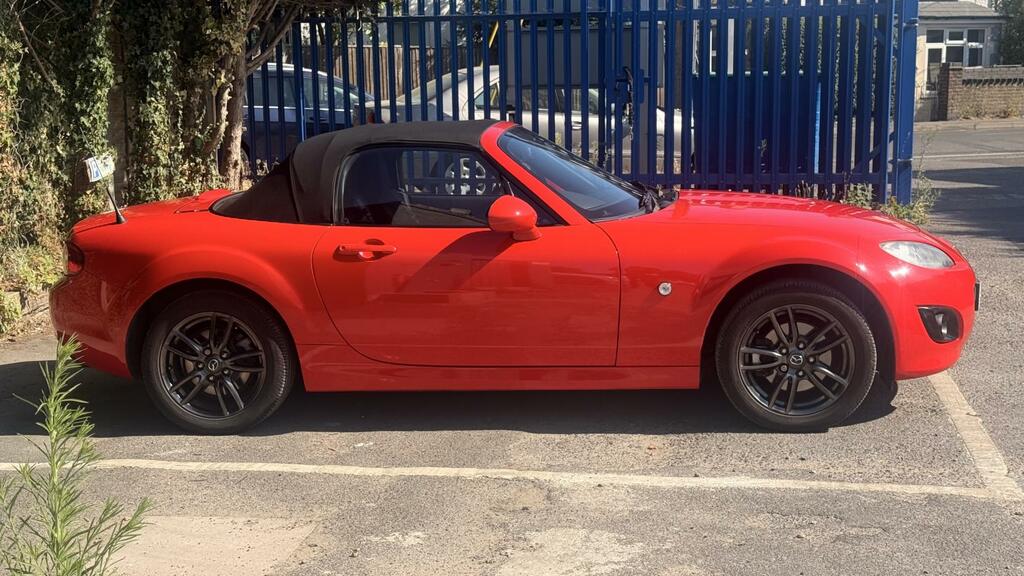 Mazda MX-5 Se Red #5
