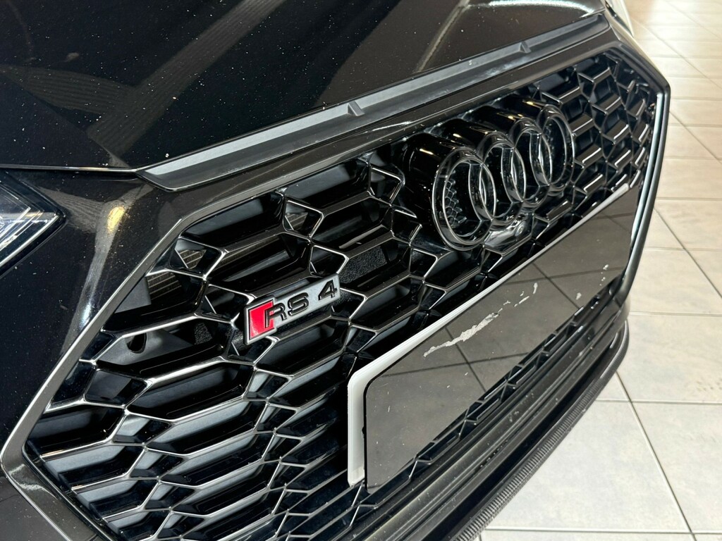 Audi RS4 Avant 2.9 Tfsi V6 Carbon Black Black #4