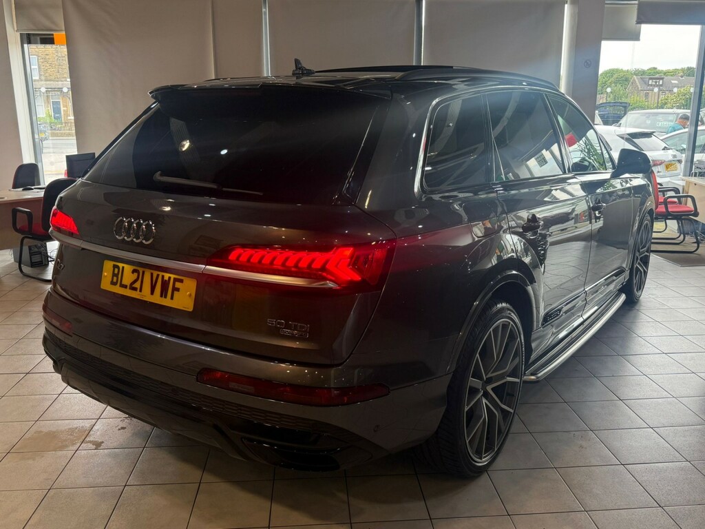 Audi Q7 4.0 Tfsi V8 Suv Tiptronic Quattro Euro Black #15
