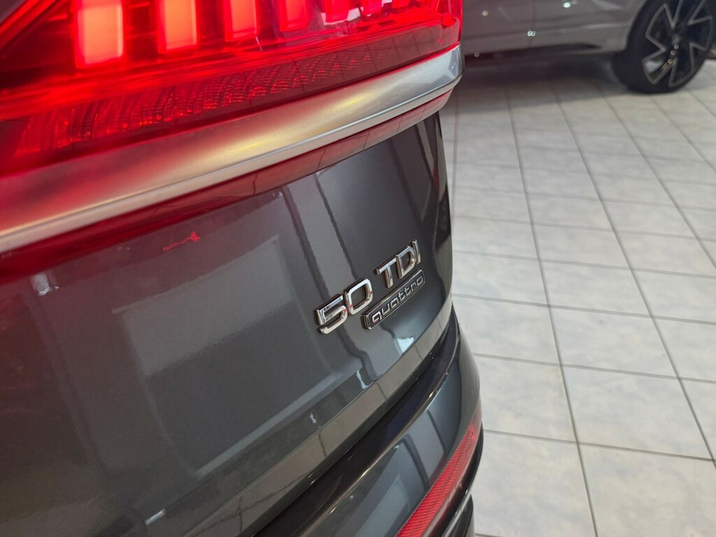 Audi Q7 4.0 Tfsi V8 Suv Tiptronic Quattro Euro Black #11