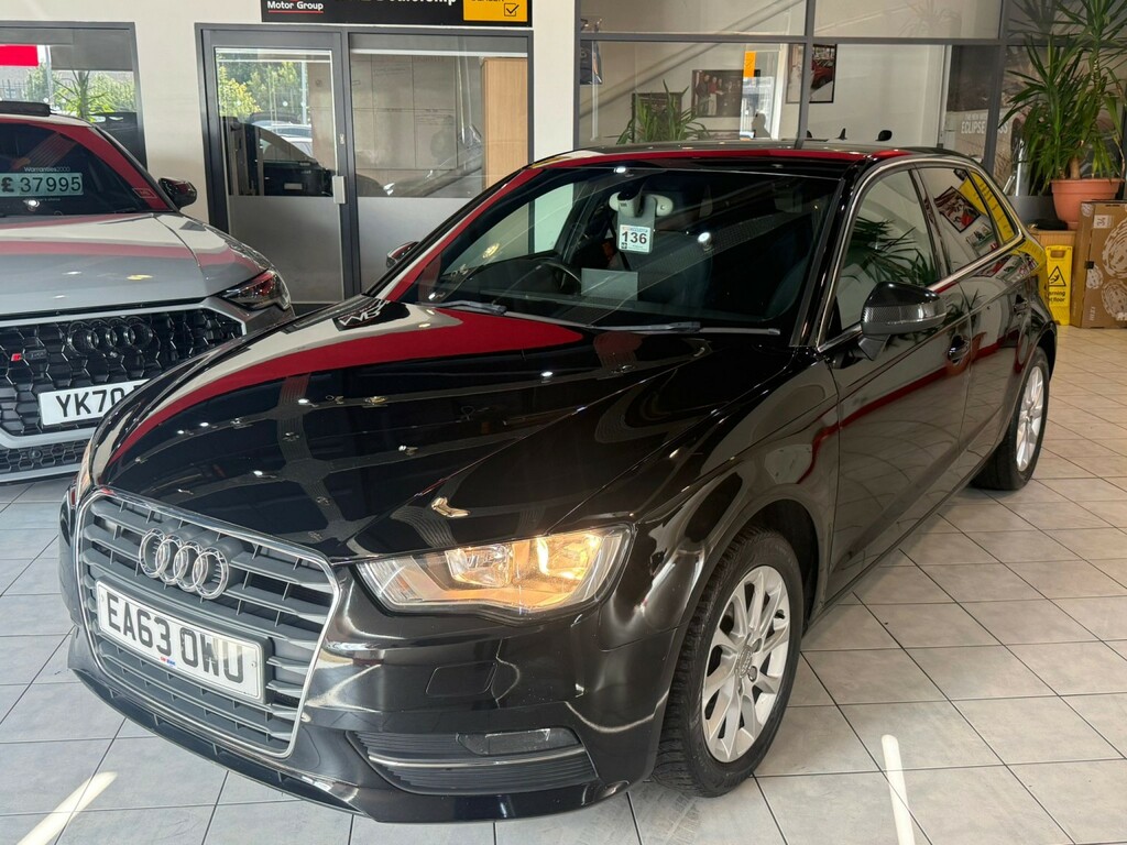 Audi A3 1.6 Tdi Se Black #5