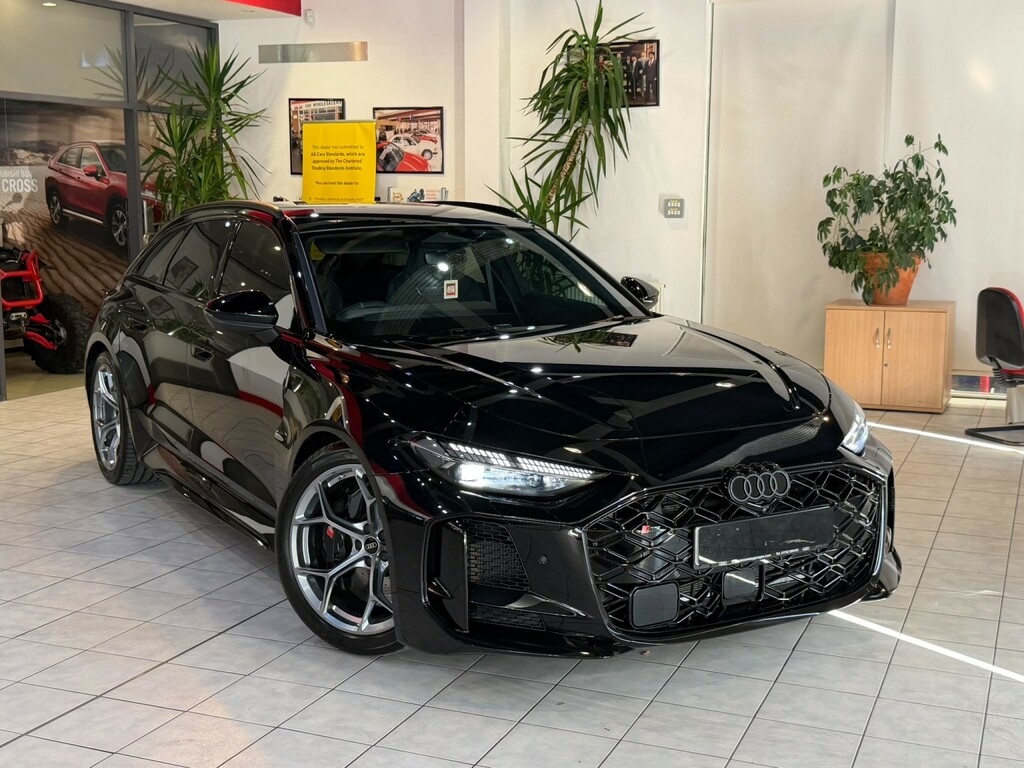 Audi RS5 2.9 Tfsi V6 25.9Kwh Carbon Black Black